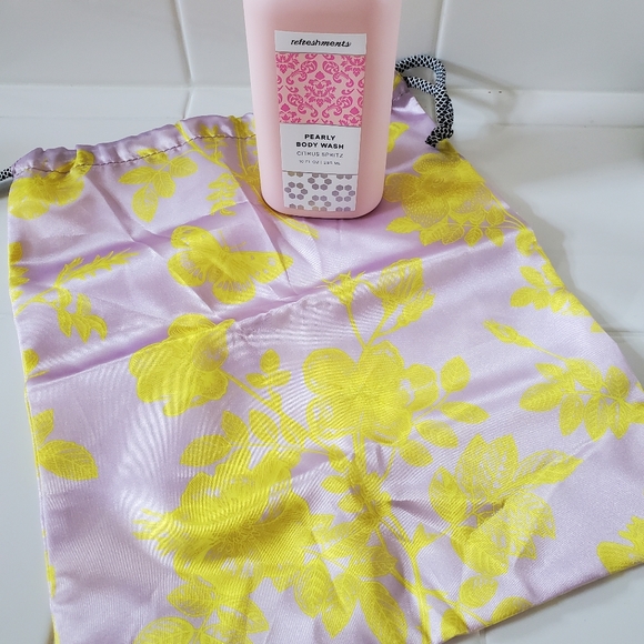 NEW Refreshments Citrus Spritz Vegan Pearly Body Wash Satin Storage Travel Bag - Picture 2 of 5